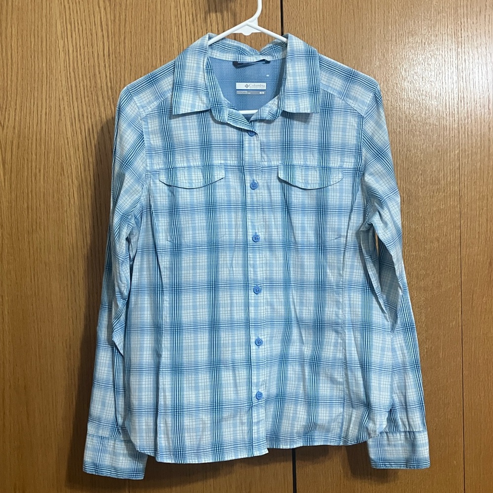 Columbia Silver Ridge Lite Omni-Shade Women’s Blend and White Plaid Shirt Size M